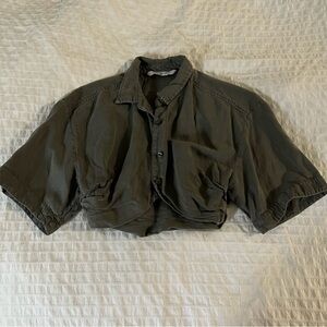 Zara Dark Green Cropped Button-Up Shirt